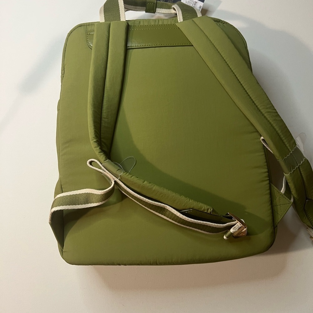 NWT Universal Thread Olive Green Backpack🔥🔥 - Picture 4 of 8